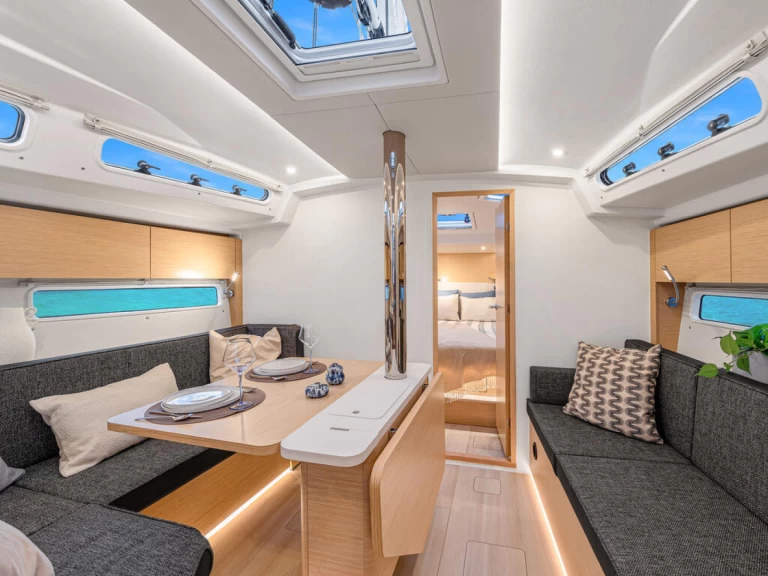 Noleggio barche Hanse Hanse 360 a Capo d'Orlando su Samboat