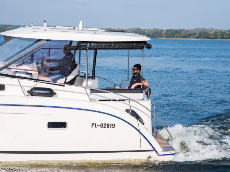 Noleggio Houseboat con o senza skipper Futura a Ogonki