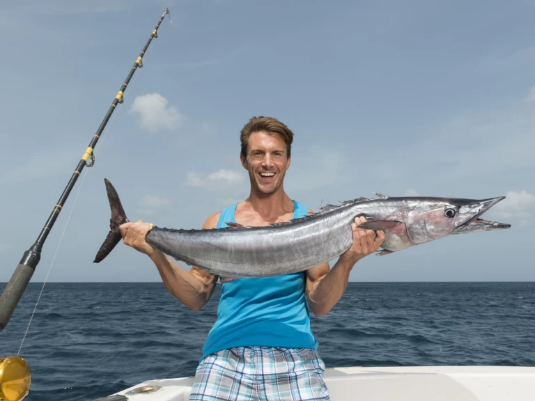 Noleggio Yacht di lusso Custom Made con patente nautica