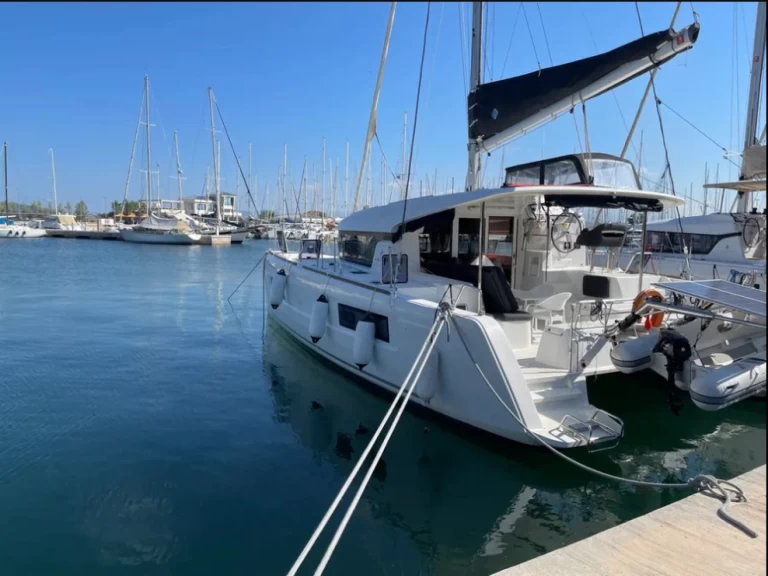 Noleggio barche Lefkáda economico Lagoon 40