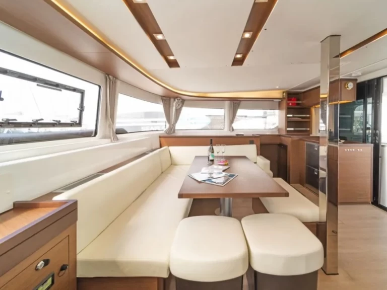 Noleggio Catamarano a Álimos – Lagoon Lagoon 46