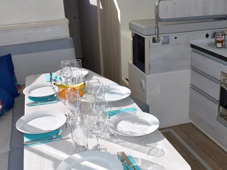 Noleggio Houseboat a Hesse – Premier Horizon 4