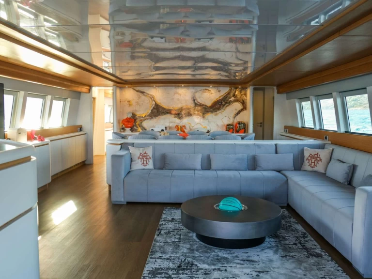 Noleggio Yacht di lusso Baglietto con patente nautica