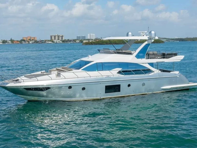 Noleggio Yacht di lusso con o senza skipper Azimut a Bahamas