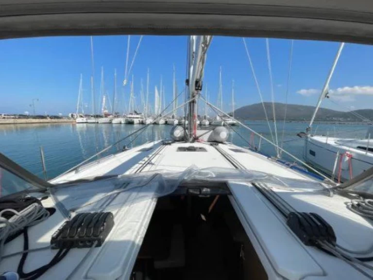 Noleggio Barca a vela Bénéteau con patente nautica