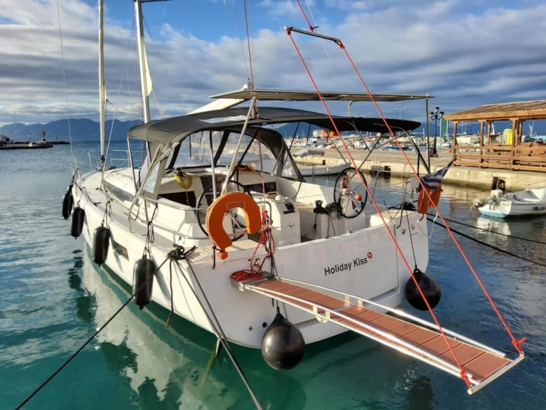 Noleggiare una Jeanneau Sun Odyssey 440 a Rodi (Citta)