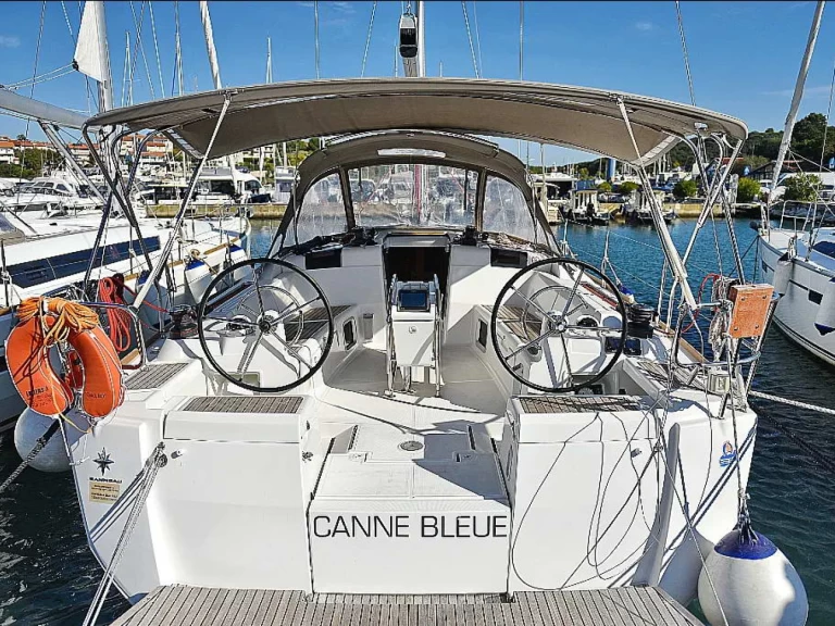 Jeanneau Sun Odyssey 449 da affittare a  Rodi (Citta)