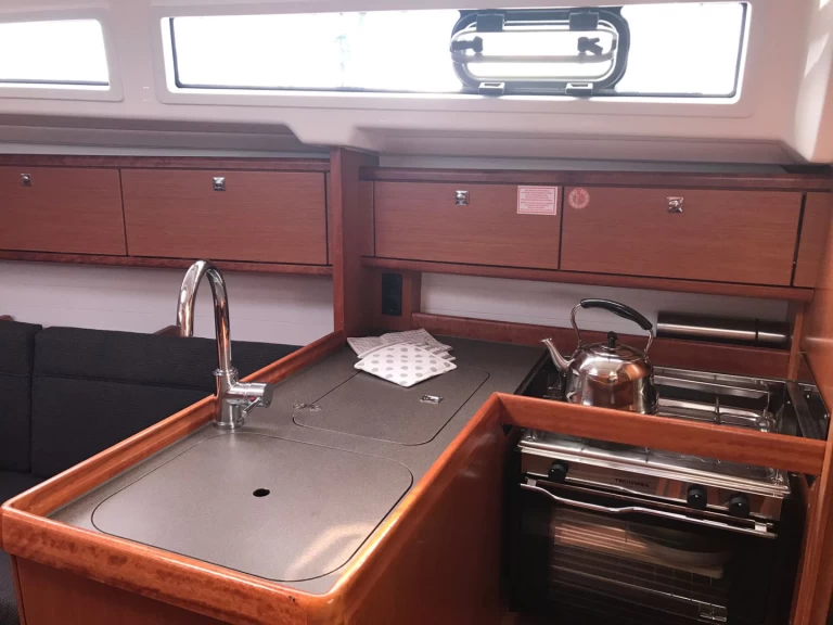 Noleggio Barca a vela Bavaria con patente nautica