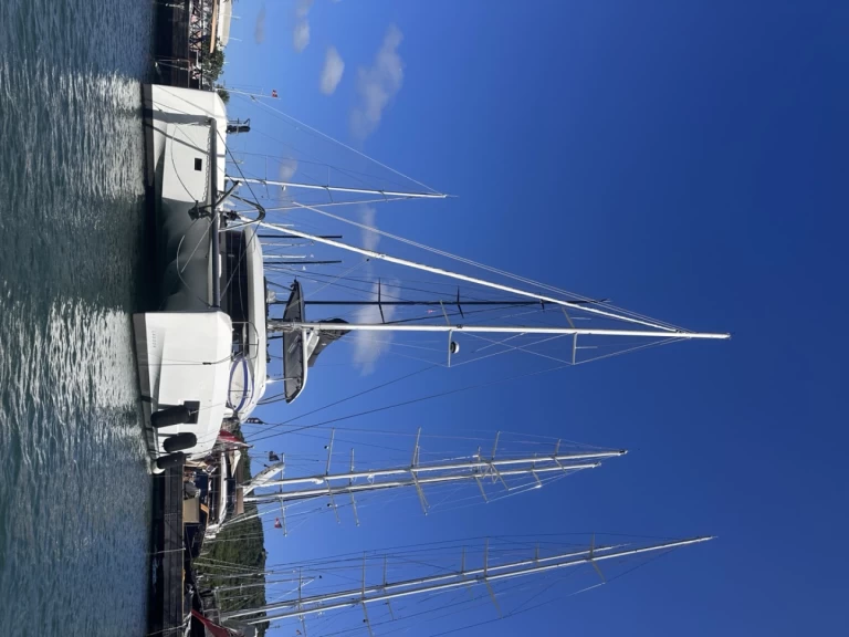 Noleggio Catamarano a Cugnana Verde – Lagoon Lagoon 55