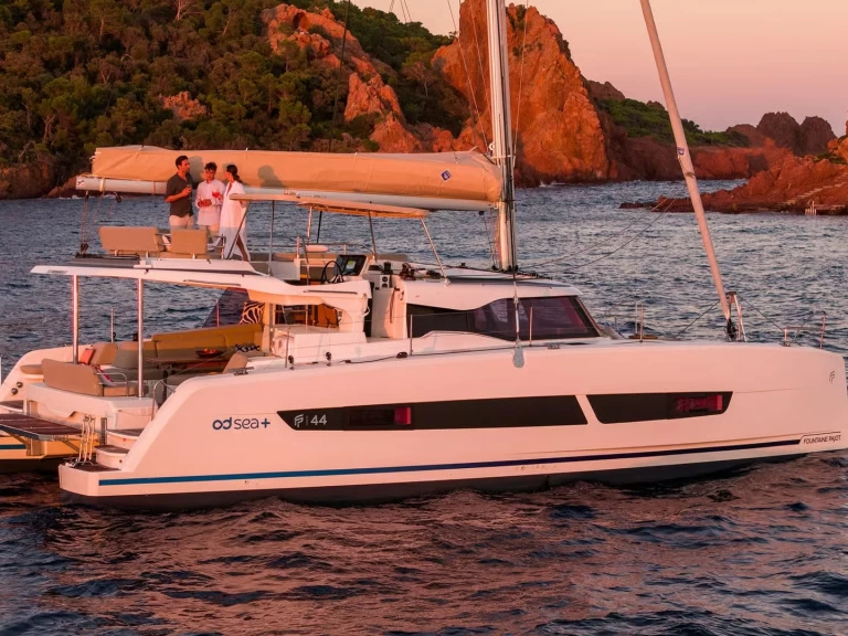 Noleggio Catamarano a Álimos – Fountaine Pajot Fountaine Pajot FP 44 Quatuor - 4 + 2 cab.