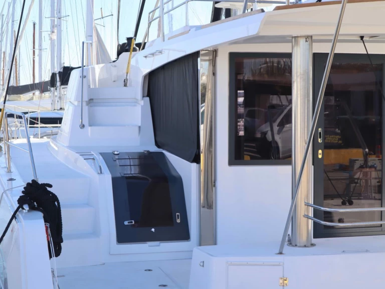 Noleggiare una Bali Bali 4.8 a Álimos