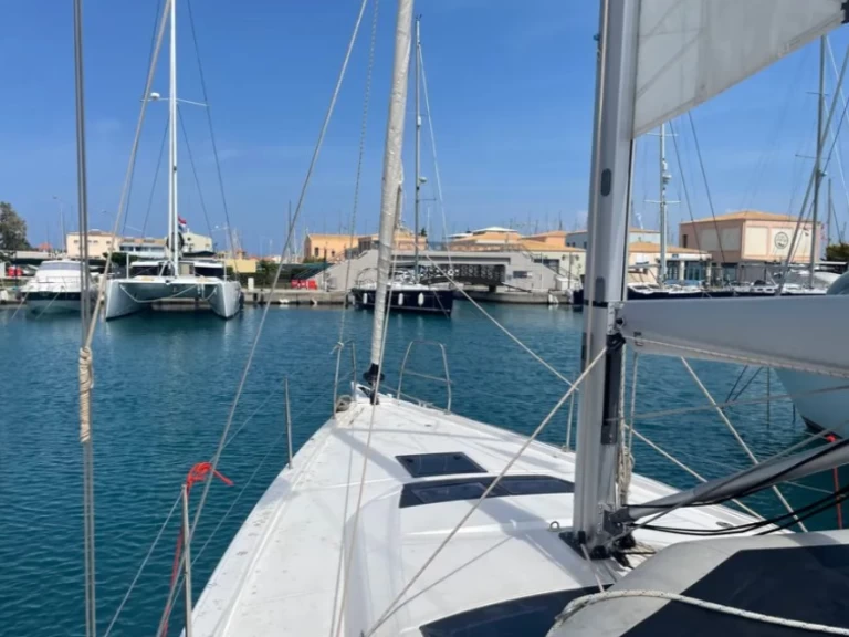 Dufour Dufour 390 da affittare a  Lefkáda