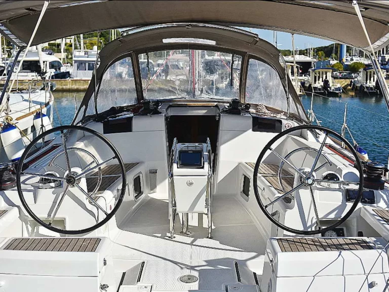 Jeanneau Sun Odyssey 449 da affittare a  Kos