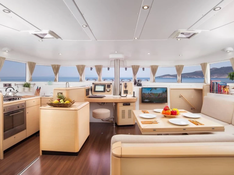 Noleggio barche Lávrio economico Lagoon 500