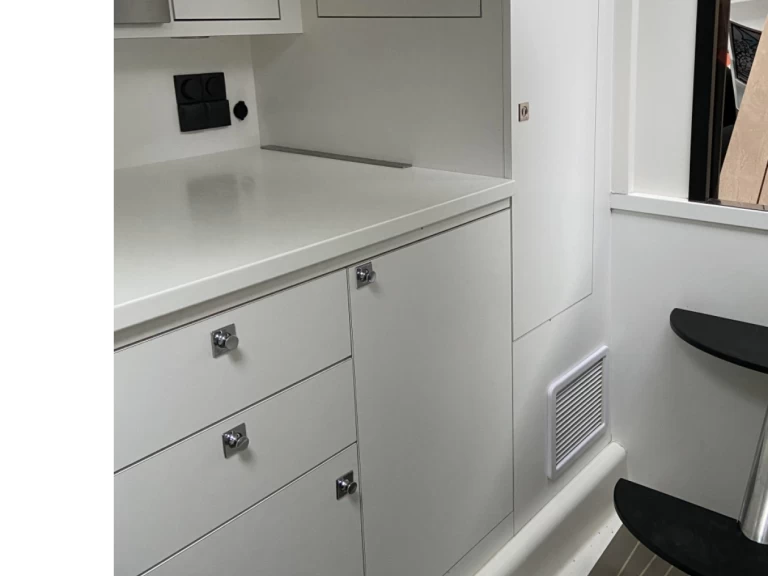 Noleggio barche Port de Saint Tropez economico VanDutch 40