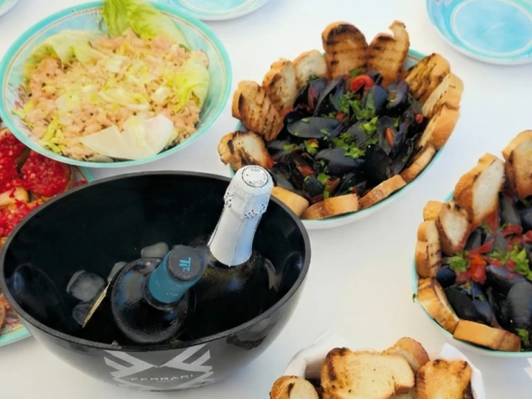 Noleggio Yacht di lusso a Castellammare del Golfo – Custom Gulet-Motor Sailor Osman Aga