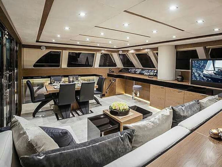 Noleggio Catamarano Sunreef con patente nautica