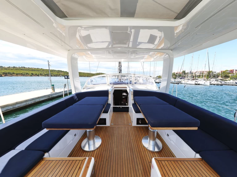 Noleggio barche Sebenico economico Hanse 510