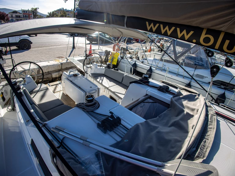 Noleggio barche Jeanneau Sun Odyssey 410 a Préveza su Samboat