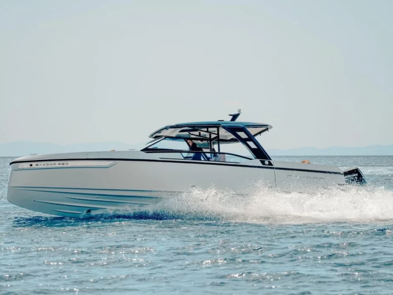 Barca a motore a noleggio a Cannes al miglior prezzo