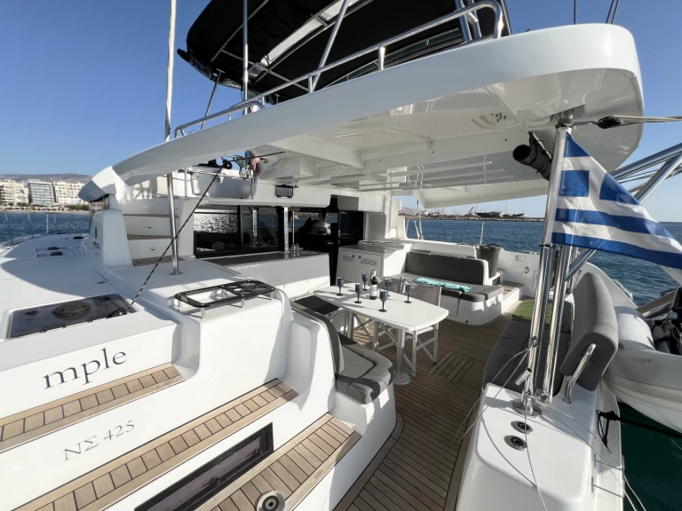Noleggio Catamarano con o senza skipper Lagoon a Álimos