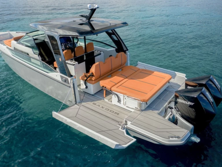 Noleggio Barca a motore a Cannes – Saxdor Saxdor 320 GTO