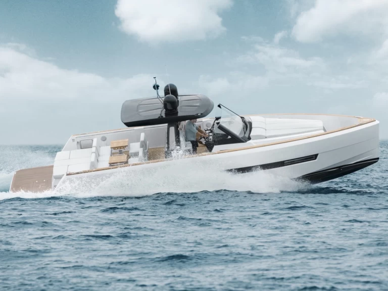 Noleggio Barca a motore con o senza skipper Fjord a Port de Saint Tropez