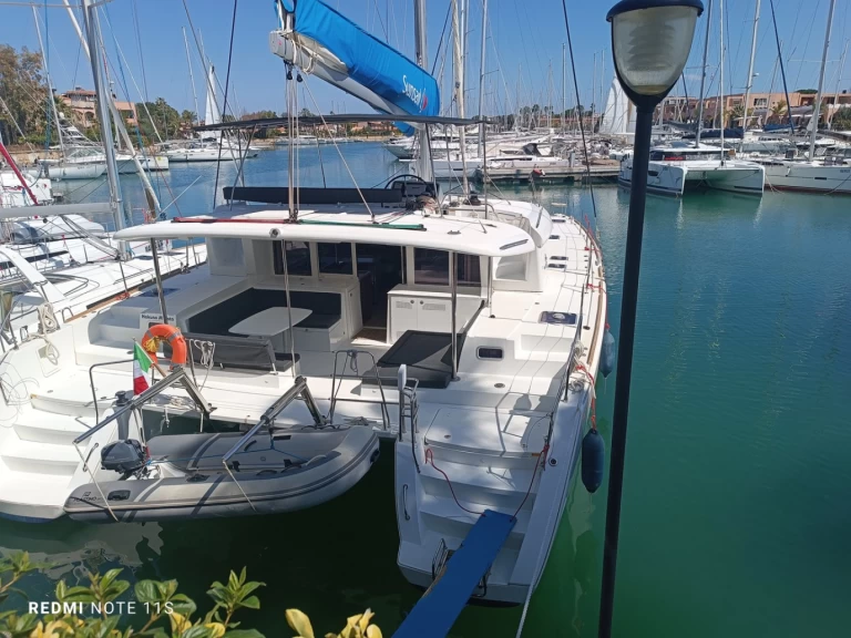 Noleggio Catamarano a Furnari – Lagoon Lagoon 450 F