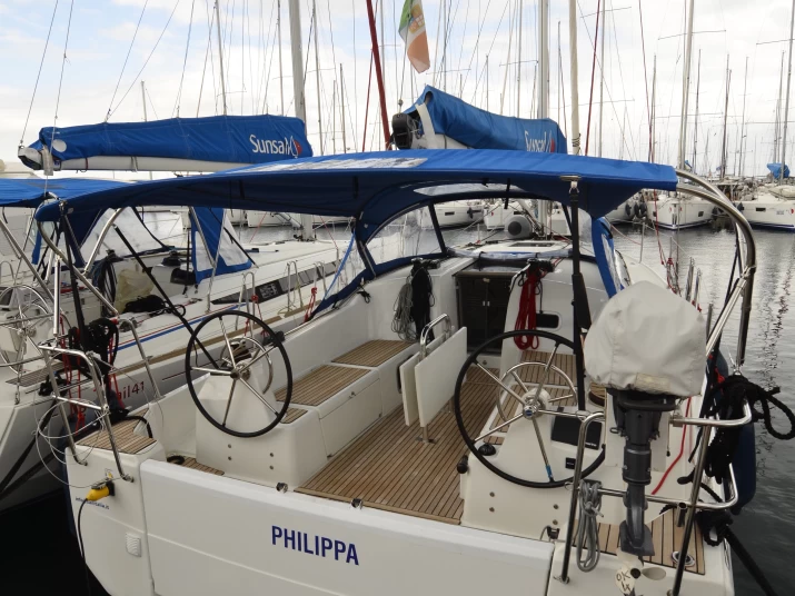 Noleggio barche Cannigione economico Sun Odyssey 380