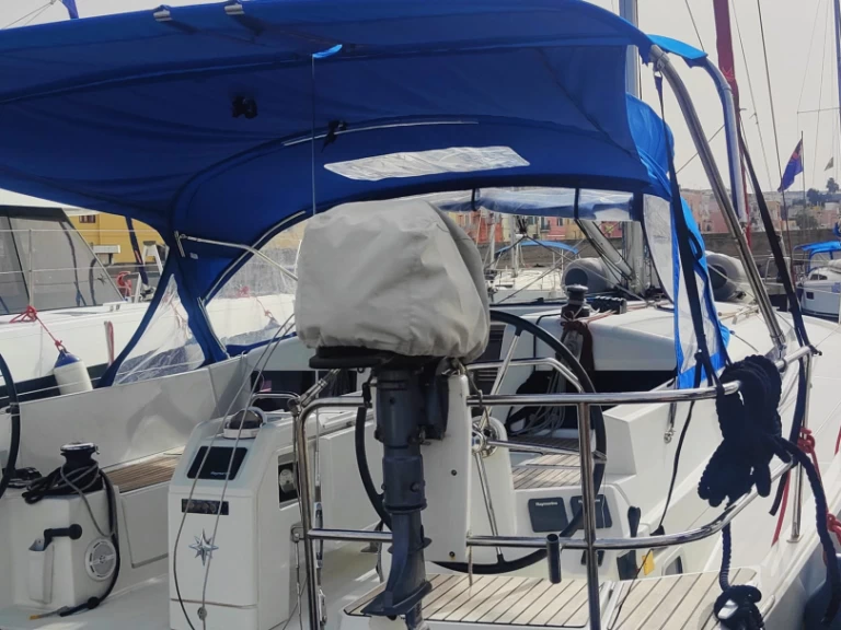 Noleggio barche Procida economico Sun Odyssey 440