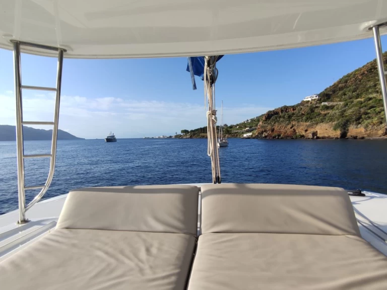 Noleggio barche Lagoon Lagoon 46 a Furnari su Samboat