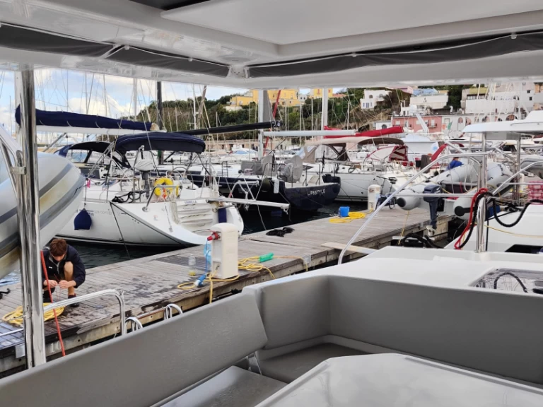 Noleggio a Procida – Leopard Catamarans / Robertson & Caine Leopard 45 su SamBoat