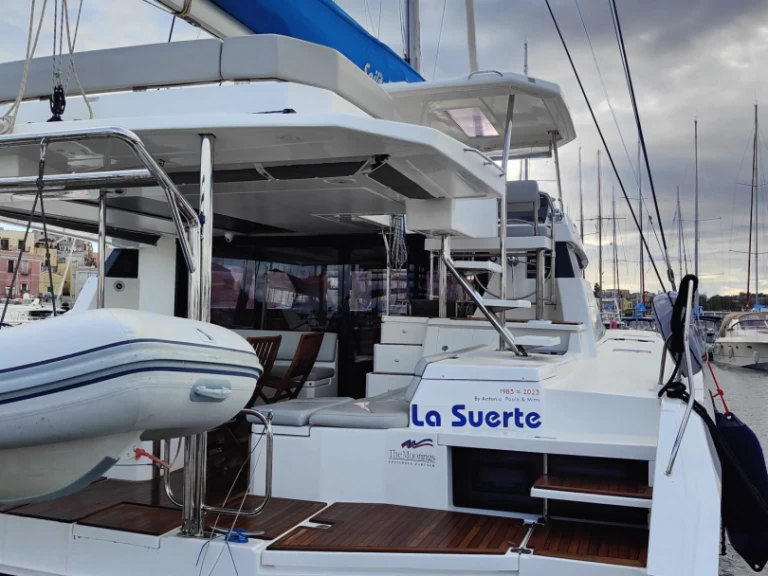 Noleggio Catamarano a Procida – Leopard Catamarans / Robertson & Caine Leopard 50 - 5 + 1 cab