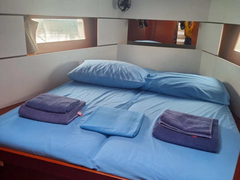 Noleggio barche Furnari economico Oceanis 38.1