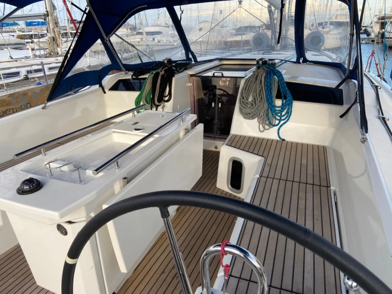 Noleggio Barca a vela a Procida – Bénéteau Oceanis 40.1