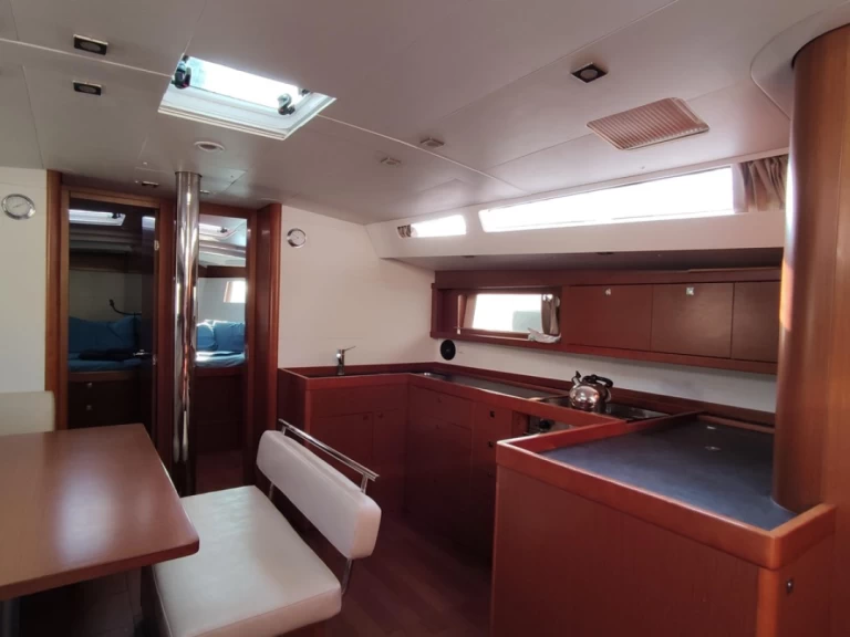 Noleggio Barca a vela con o senza skipper Bénéteau a Furnari