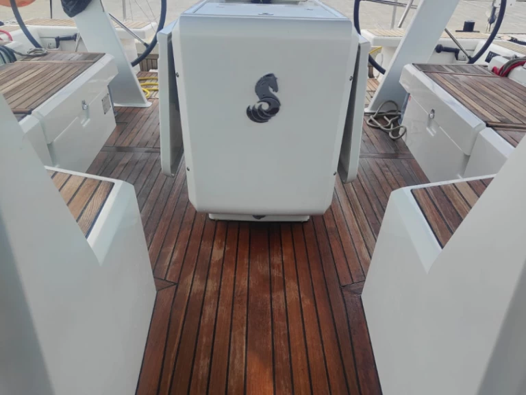 Bénéteau Oceanis 51.1 da affittare a  Procida