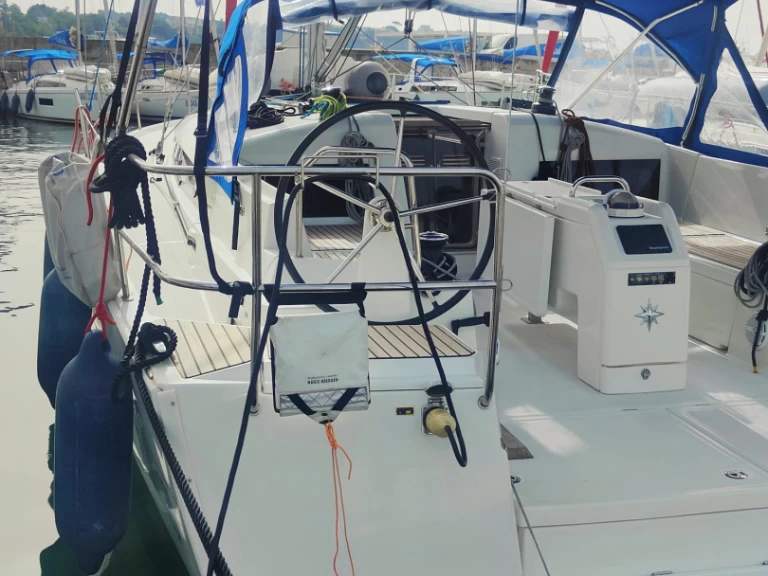 Noleggio a Procida – Jeanneau Sun Odyssey 440 su SamBoat