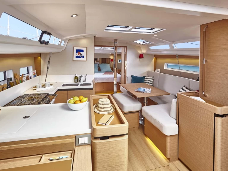 Jeanneau Sun Odyssey 440 da affittare a  Göcek