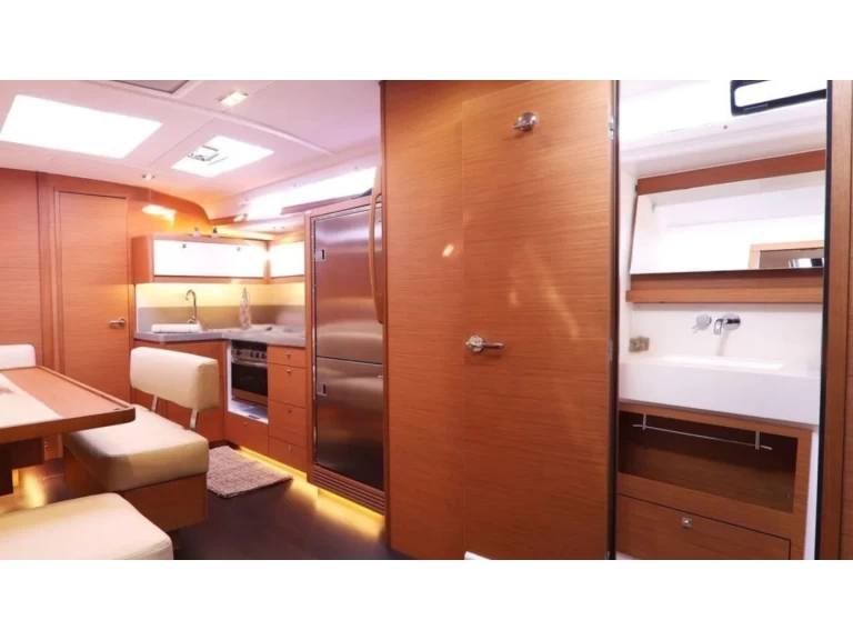 Noleggio a Palermo – Dufour Dufour 470 su SamBoat