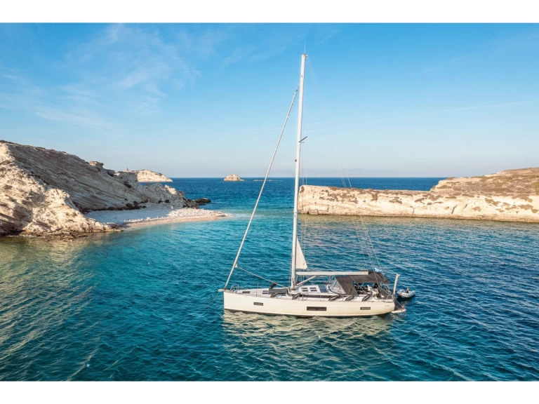 Noleggio barche Bavaria Bavaria C57 a Lávrio su Samboat