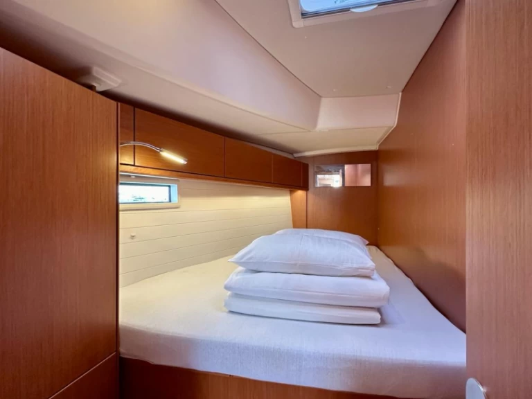 Noleggiare una Bavaria Cruiser 46 a Sukošan