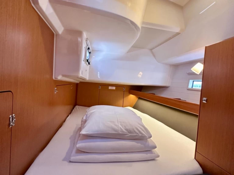 Noleggiare una Bavaria Cruiser 46 a Sukošan