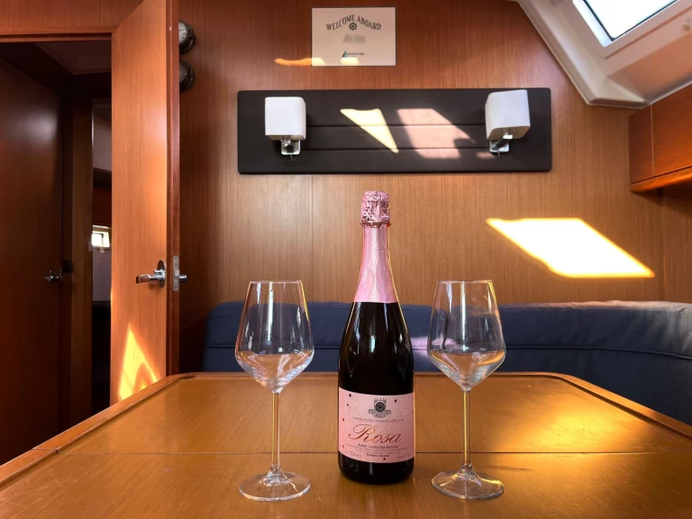 Bavaria Cruiser 46 da affittare a  Sukošan