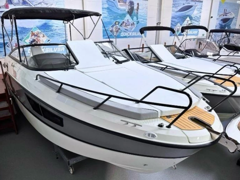Quicksilver Activ 805 Cruiser da affittare a  Tribunj