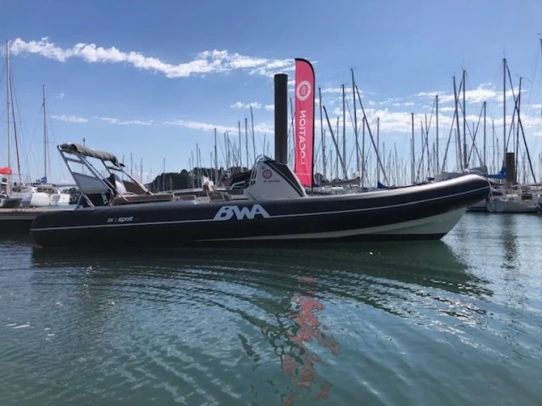 Noleggiare una Bwa SPORT 28 GTO a La Trinité-sur-Mer