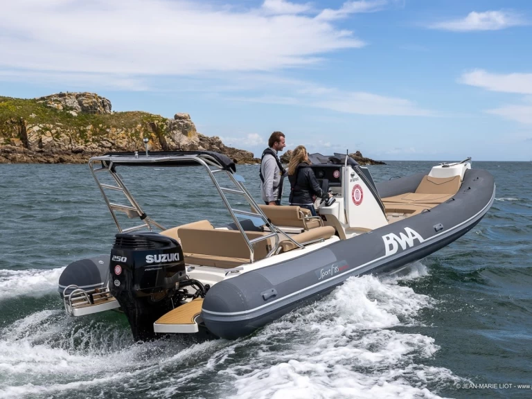 Noleggio barche Bwa Sport 26 GTO a La Trinité-sur-Mer su Samboat