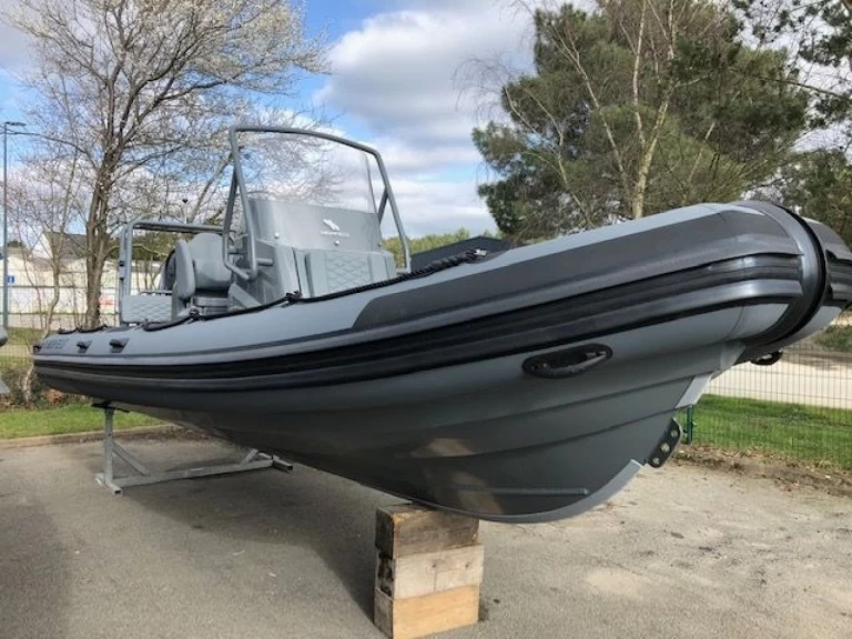 Noleggio Gommone a Port-Haliguen – Highfield Patrol 660