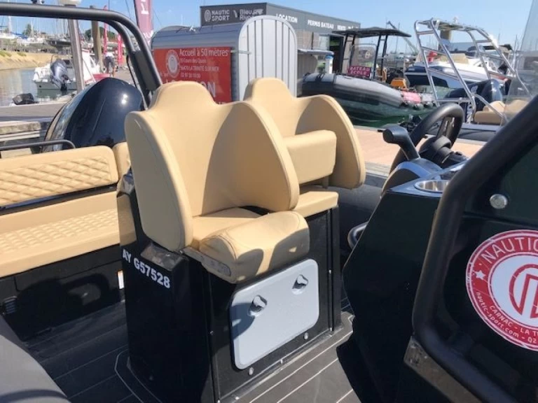 Noleggio Gommone a La Trinité-sur-Mer – Highfield HIGHFIELD 700