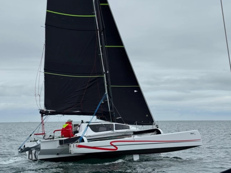 Tricat TRICAT 8.50 da affittare a  La Trinité-sur-Mer